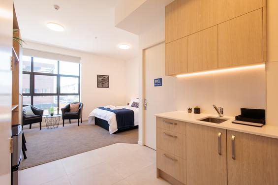Apartment 4