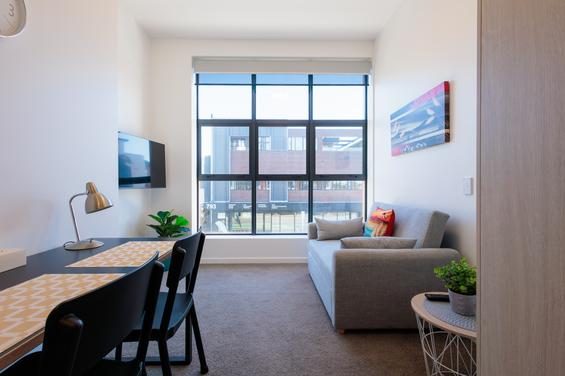 Apartment 6